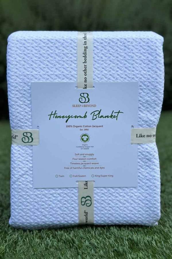 100 organic cotton honeycomb blanket crisp white