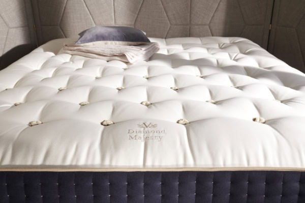 Diamond Majesty Mattress Close Up 1 Diamond Majesty Mattress Close Up 1