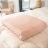 NP Web PDP Bedding Waffle Adult Blanket 05