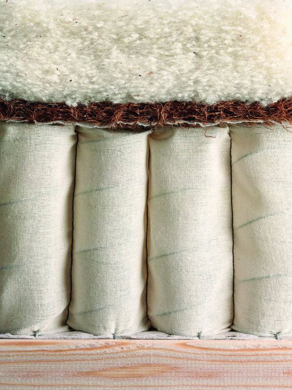 Sovereign Divan Cut Through