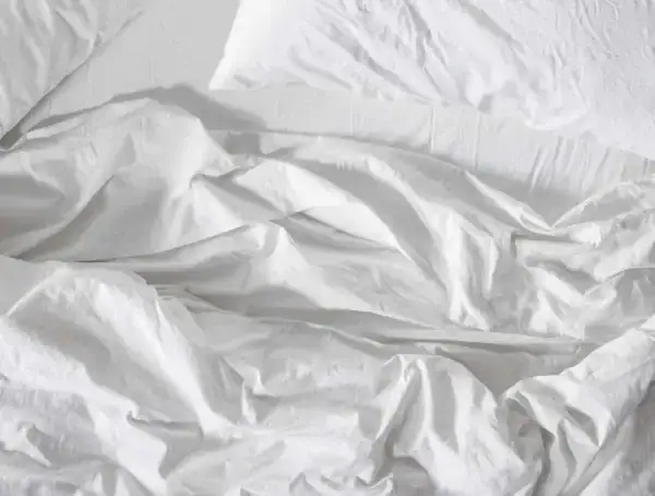 organic crinkled percale alpine white sheet set oh v1 pdp 4 1 889d9cb8 70c8 470f 9201 f7f30d7c4588