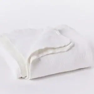 pdp  cozy cotton throw alpine white sp23 0447 d5b43a40 315a 49ce 8b03 6313d34b0c52