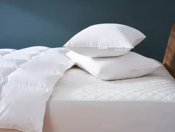 pdp lifestyle bedbasics mattresspad fall20 2 98712ab9 f7a4 49ab af2d 2d6e1872ed1c 1